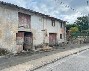 Vista exterior de Casa o xalet en venda en Val de San Vicente 