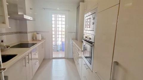 Foto 5 de Dúplex de lloguer a Puerto de Estepona, Estepona