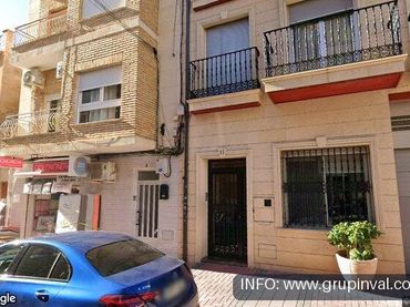 Individual for sale in Plaza De Las Flores 10