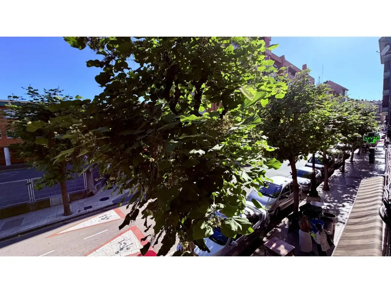 Vista exterior de Pis en venda en Oviedo  amb Terrassa