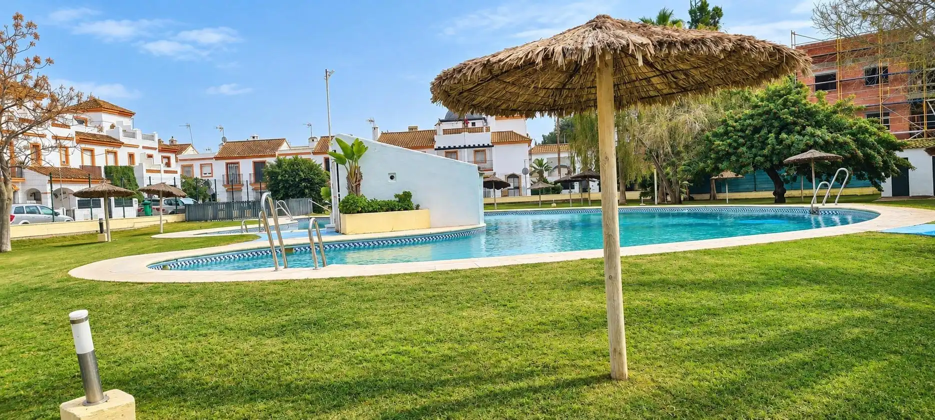 Duplex with pool for sale in Los Gallos, imagen 24