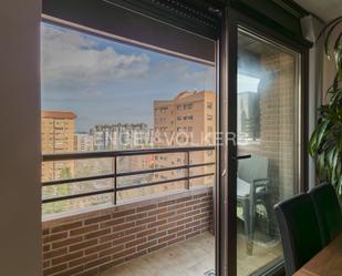 Terrassa de Apartament en venda en  Madrid Capital amb Aire condicionat, Calefacció i Piscina