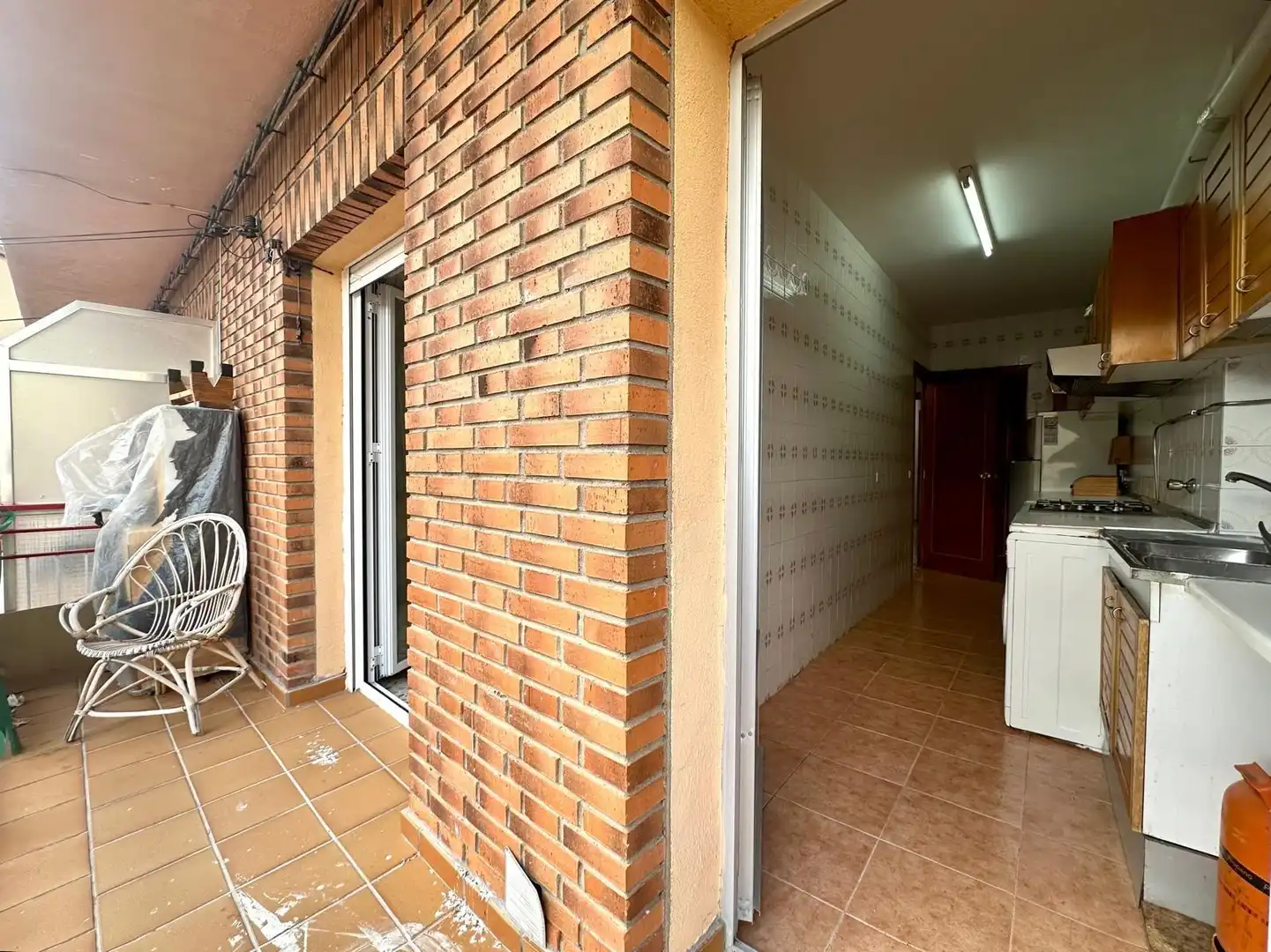 Wohnung zum Verkauf in Lozoya mit Terrasse und Balkon