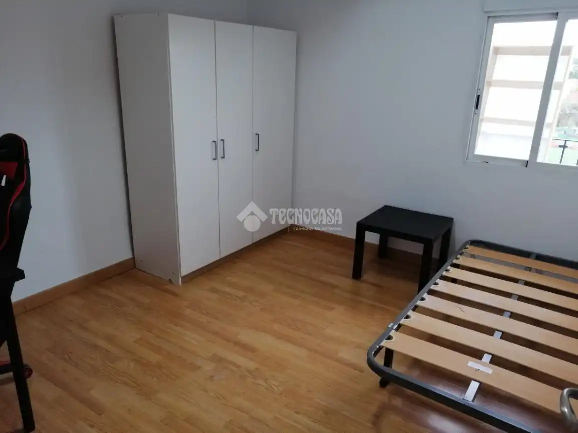 Habitación de Piso de alquiler en Madrid