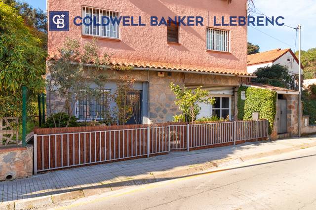Local comercial en Venta en Carrer Sant Jaume en Golf - Can Trabal
