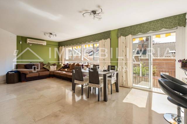 Casa adosada en Venta en La Palma de Cervelló