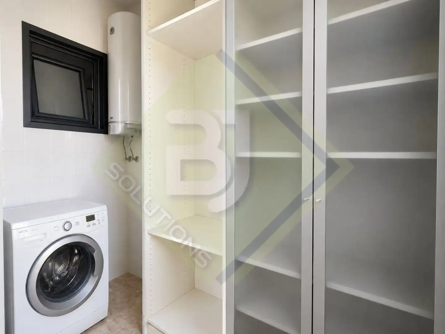 Cocina de Ático en venta en Canet de Mar con Calefacción, Terraza y Horno