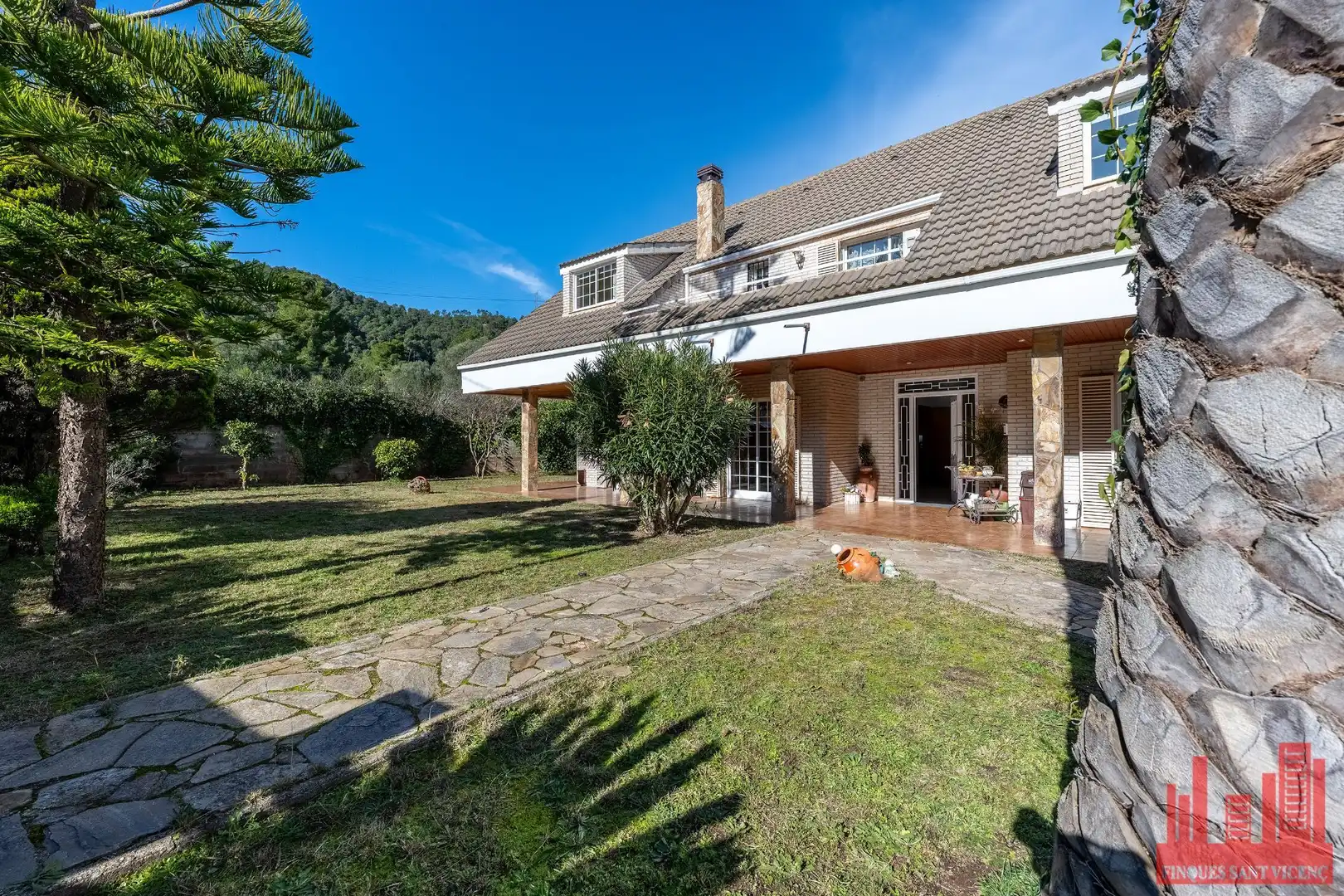 Casa con piscina en venta en Torrelles de Llobregat, imagen 3