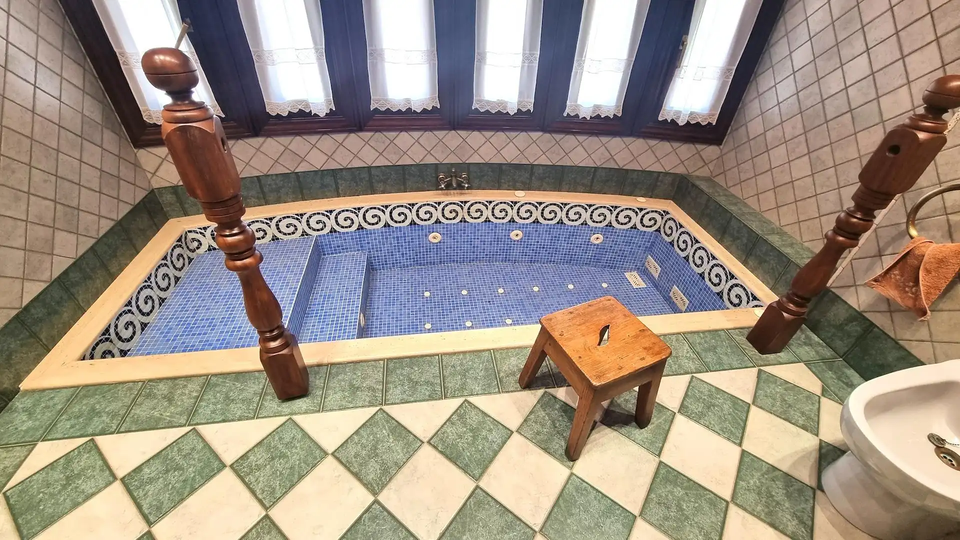 Schwimmbecken von Haus oder Chalet zum Verkauf in Zaragoza