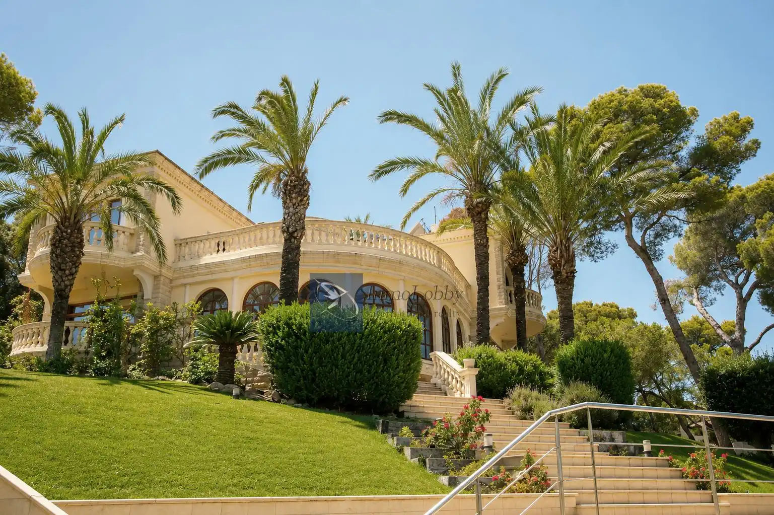 Casa con terraza en venta en Antoni Gaudi, imagen 4