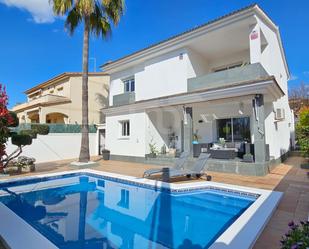 Exterior view of House or chalet for sale in Sant Pere de Ribes  with Air Conditioner, Heating and Terrace
