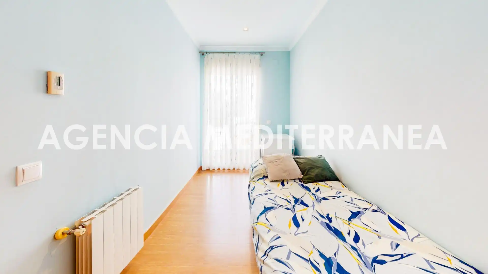 Habitación de Casa o chalet en venta en Burjassot con Aire acondicionado, Calefacción y Terraza
