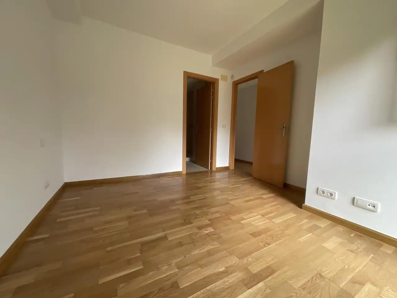 Appartamento con piscina in vendita a Avenida La Rioja 104, imagen 15