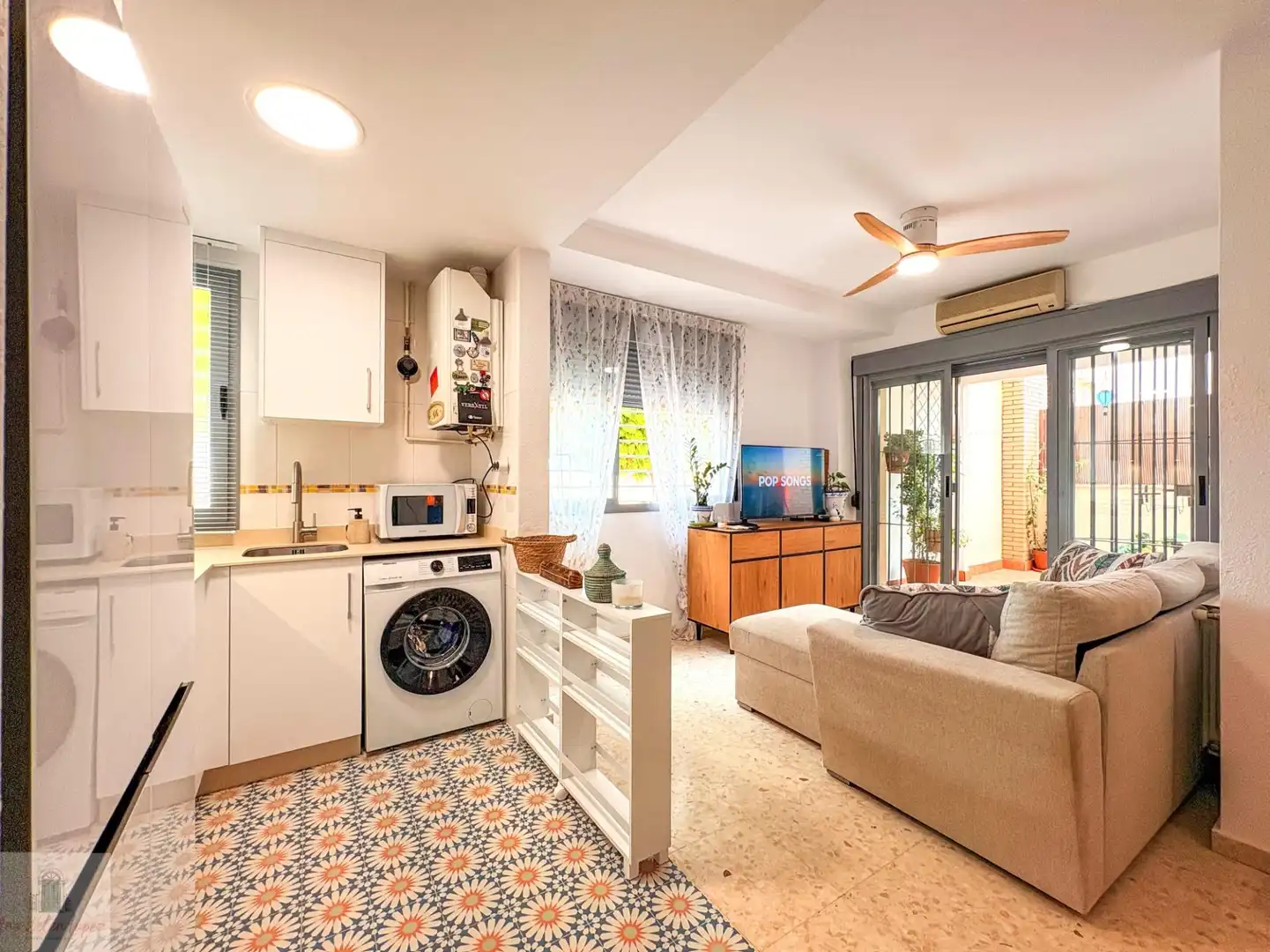 Kitchen of Apartments for sale in Carretera de Sevilla - Los Montitos