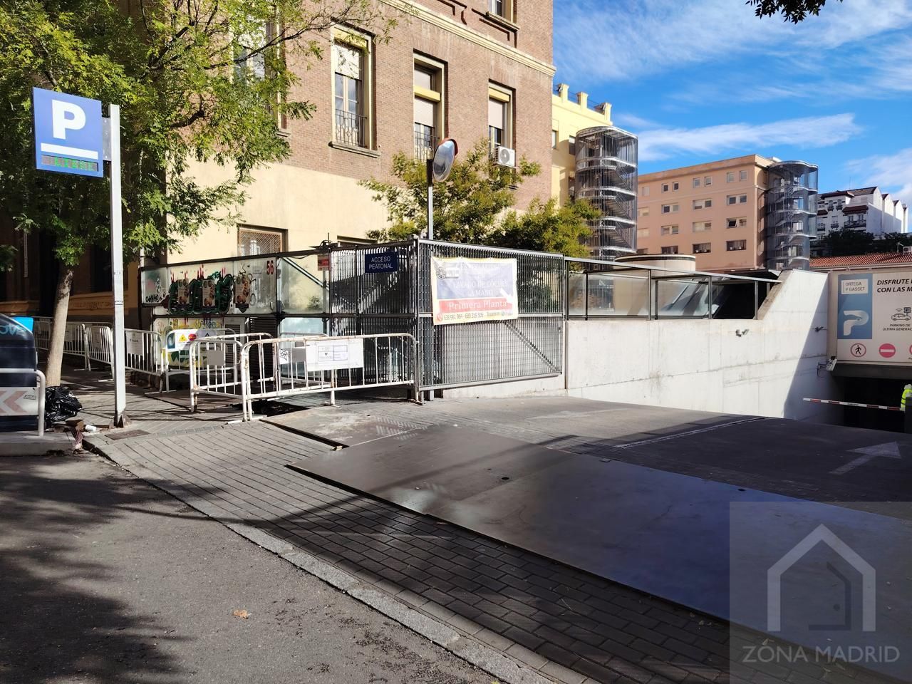 Vista exterior de Garatge de lloguer en  Madrid Capital