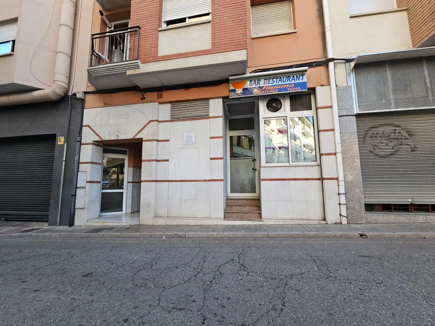 Vista exterior de Local en venta en Blanes con Aire acondicionado, Terraza y Amueblado
