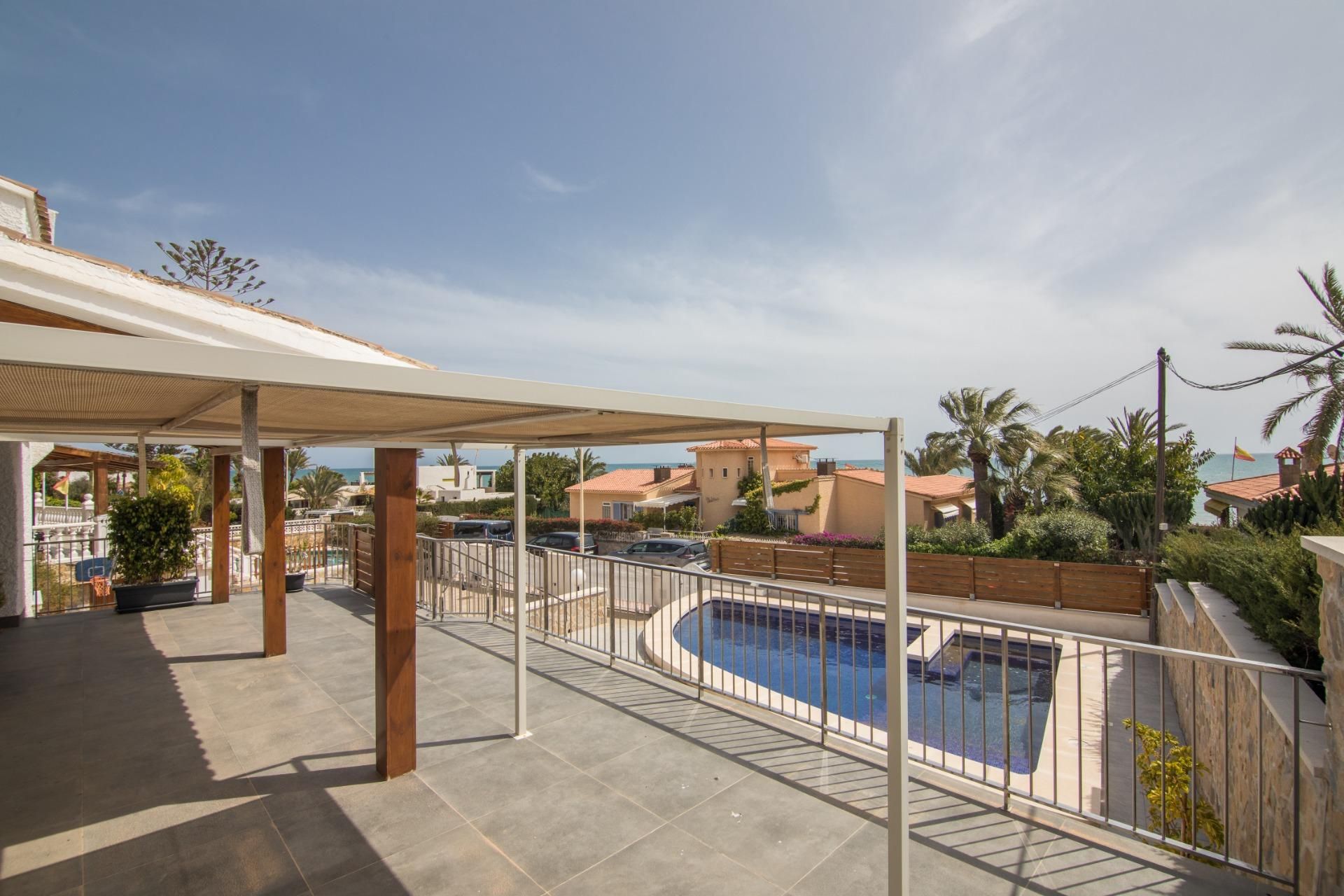 Terrace of House or chalet for sale in Santa Pola  with Air Conditioner, Private garden and Terrace