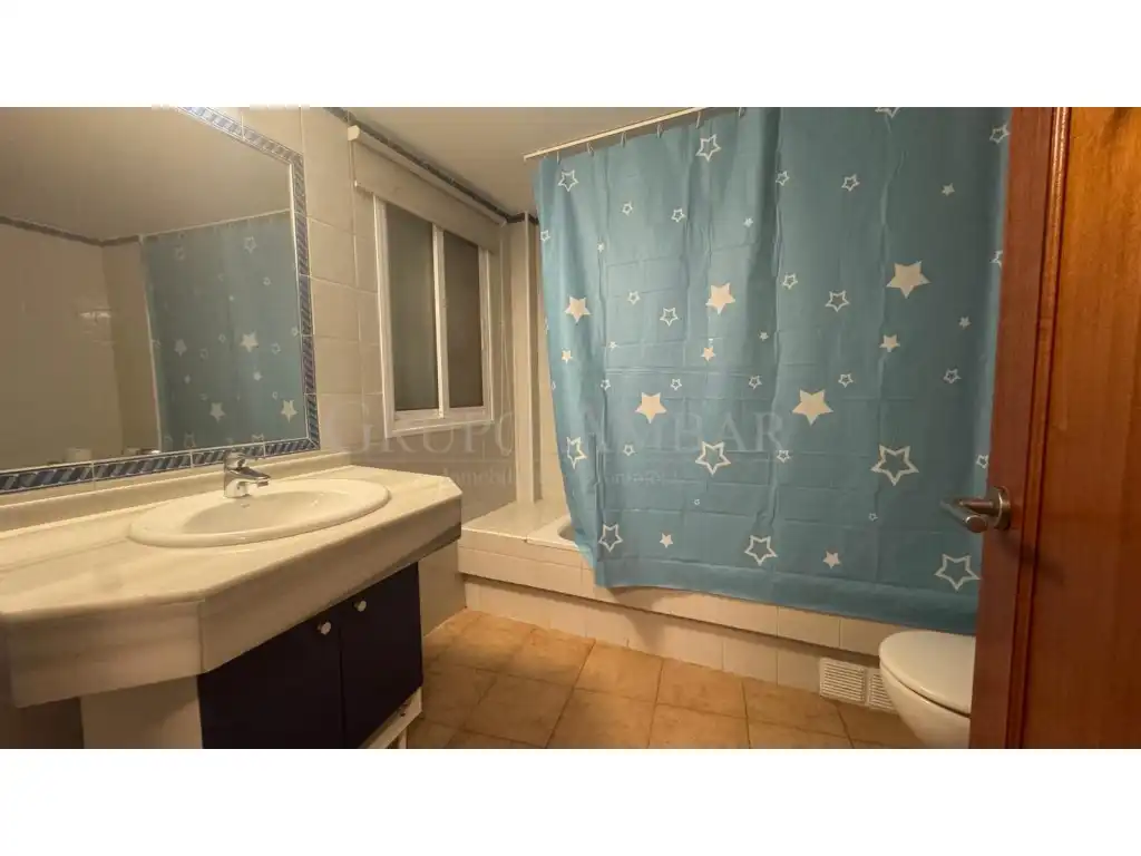 Baño de Piso de alquiler en Sant Carles 