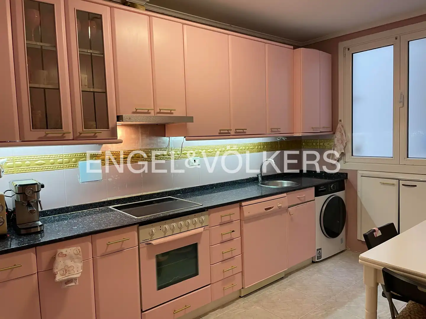 Cocina de Piso en venta en Getxo  con Calefacción