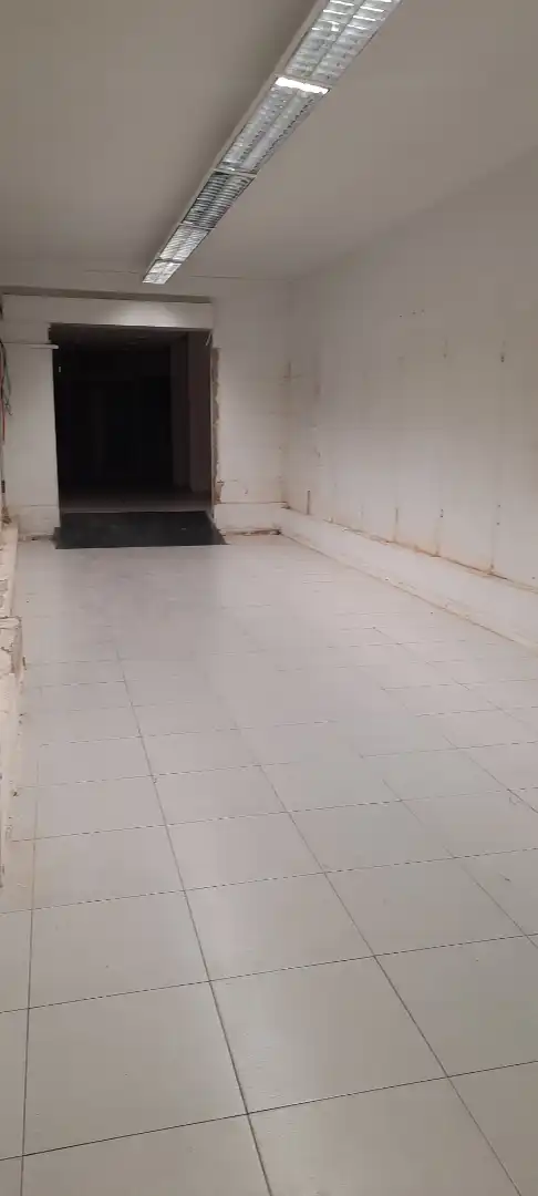 Local comercial de lloguer a Carrer Francesc Macià 60, imagen 3