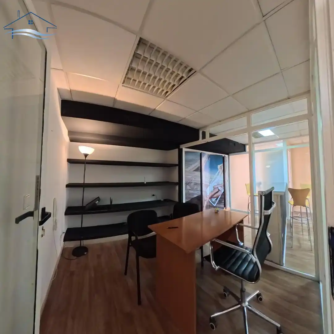 Büro zur Miete in Alicante / Alacant mit Klimaanlage und Heizung