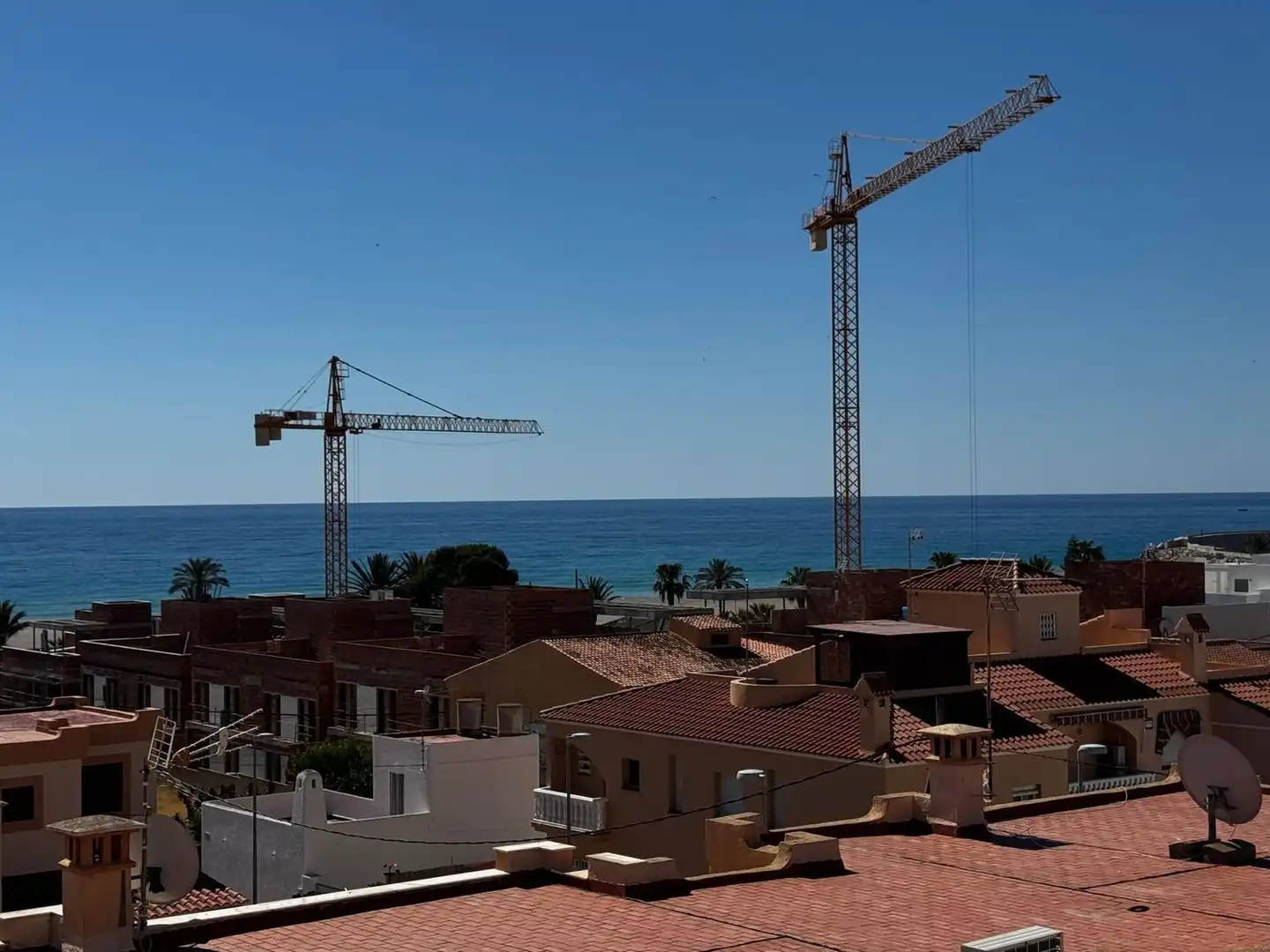 Vista exterior de Casa adosada en venta en Garrucha con Aire acondicionado, Terraza y Amueblado