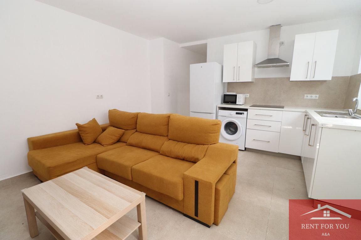 Living room of Planta baja for rent in Alhaurín de la Torre  with Furnished