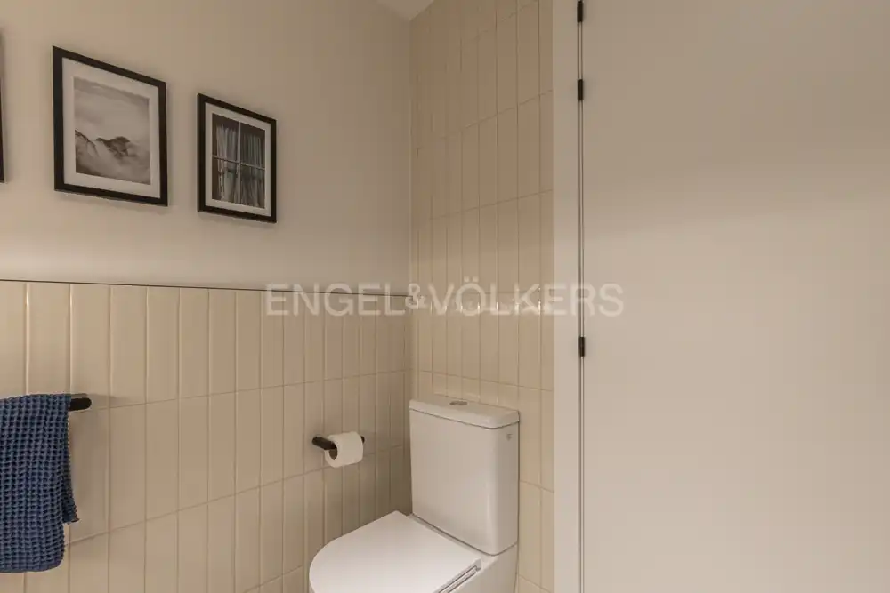 Baño de Estudio de alquiler en Alcobendas con Aire acondicionado, Calefacción y Jardín privado