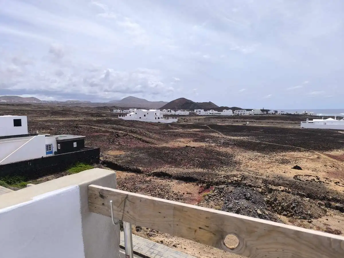 Piso en venta en Tinajo con Terraza y Amueblado