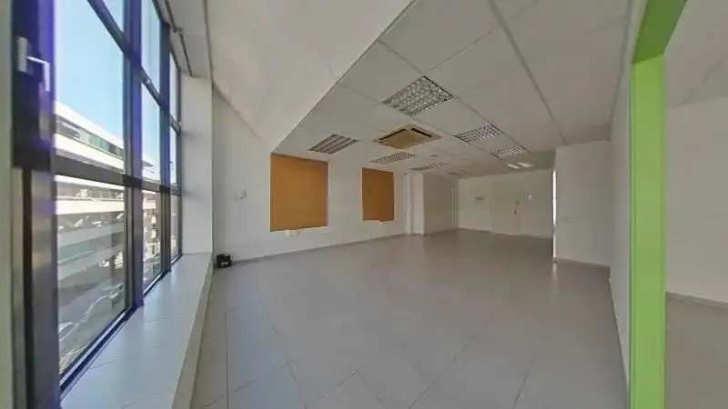 Office for rent in Manresa  with Heating