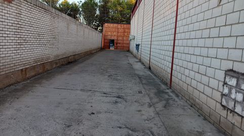 Foto 3 von Fabrikhallen zur Miete in Calle Tomelloso, Larache, Ciudad Real Capital