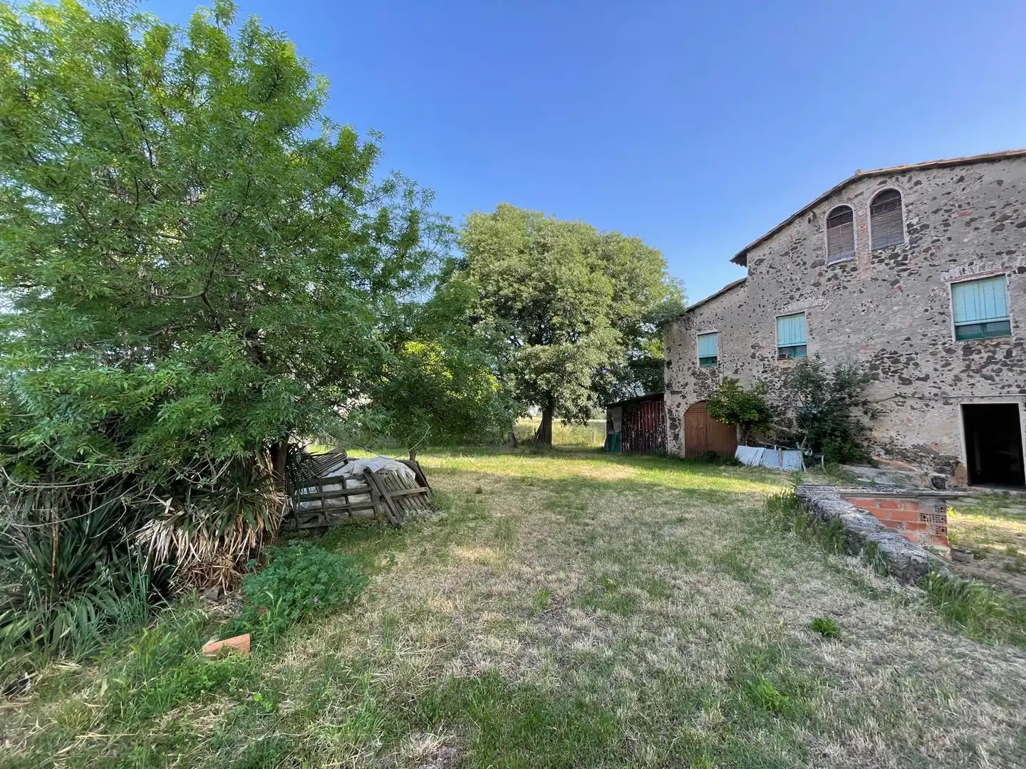 Casa rustica con giardino in vendita a Sant Jaume de Llierca, imagen 3