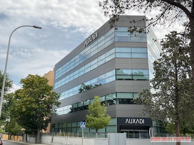 Exterior view of Garage for sale in  Madrid Capital