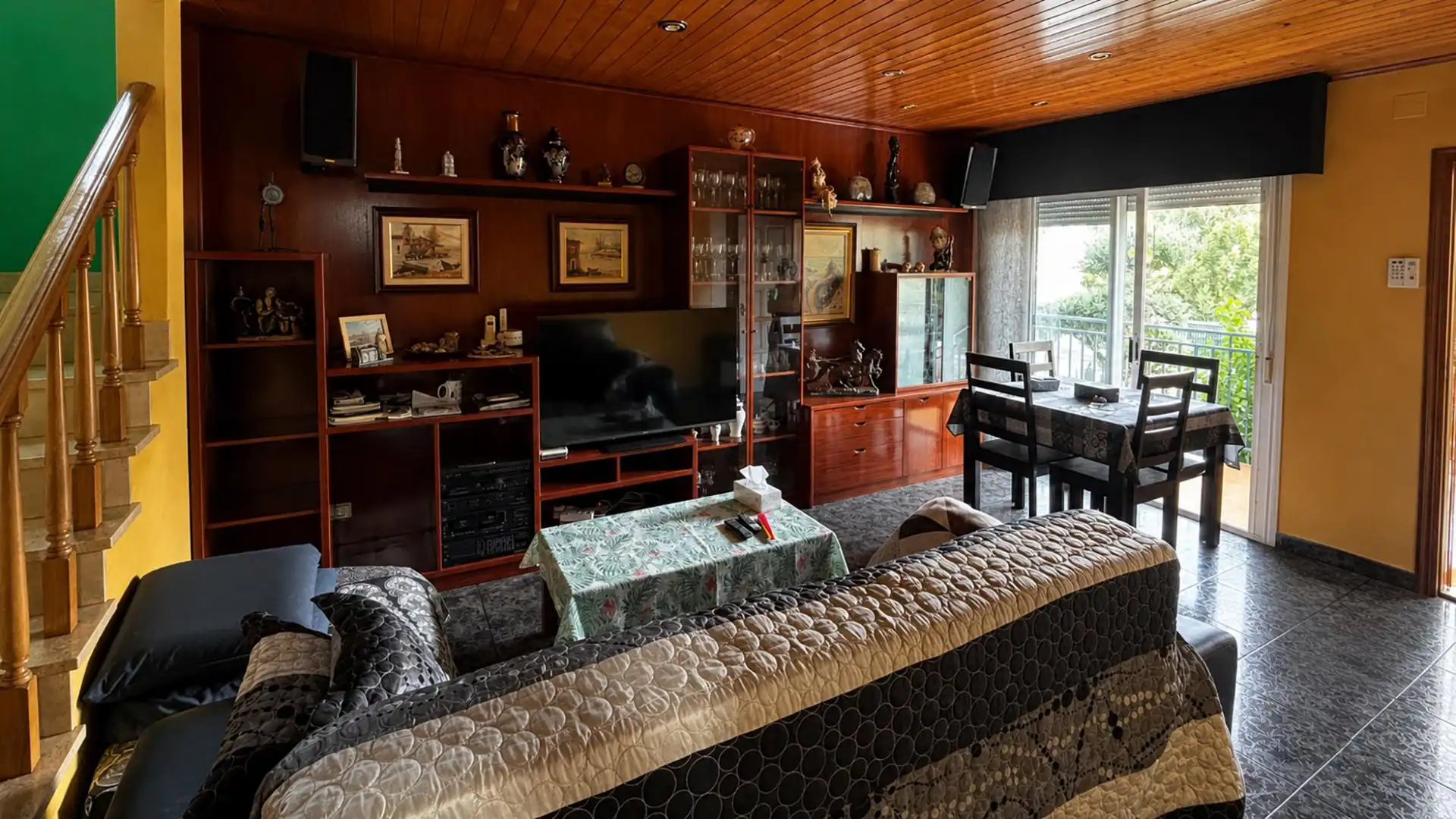 Sala d'estar de Casa o xalet en venda en Vacarisses amb Calefacció, Jardí privat i Terrassa