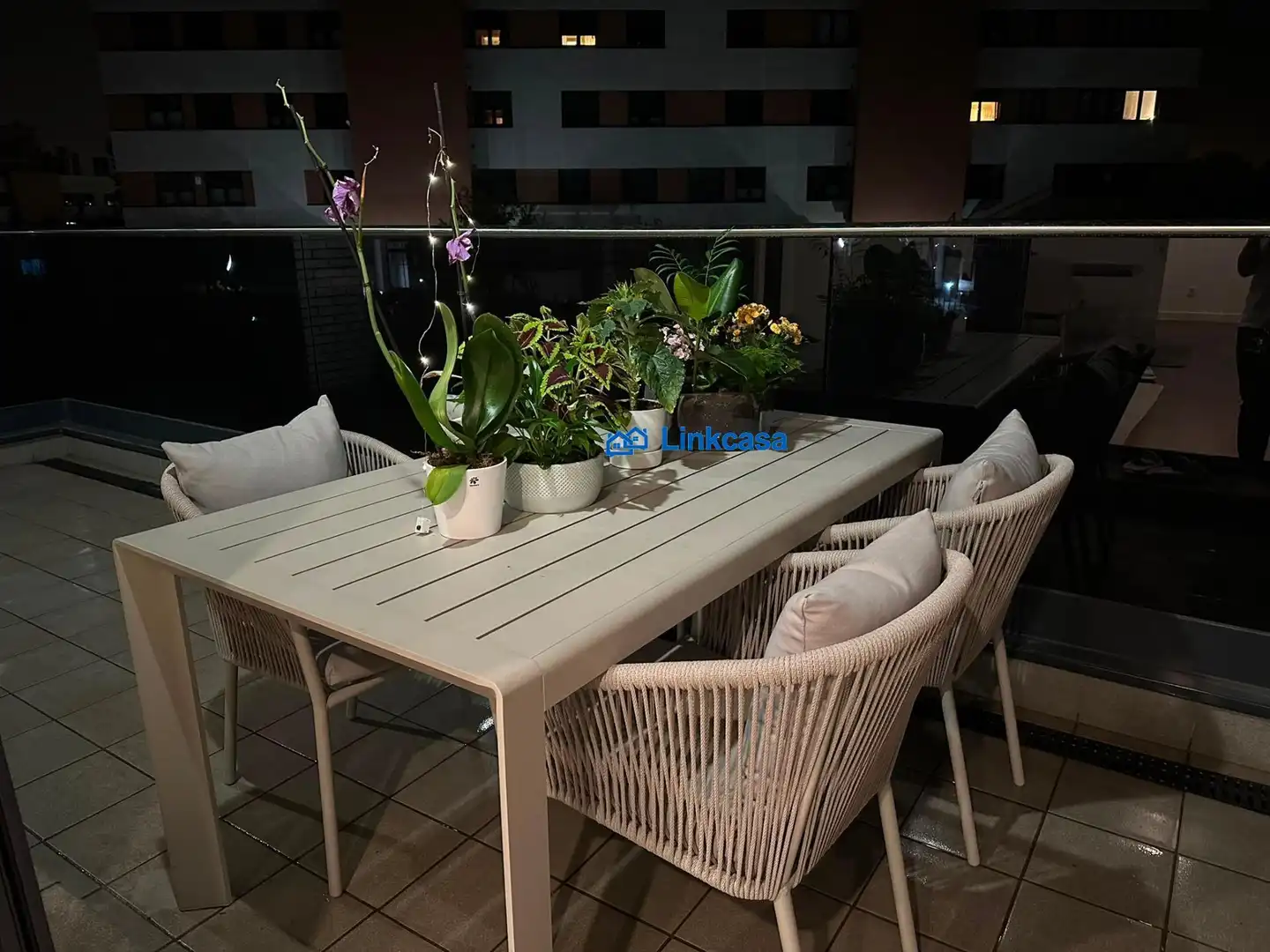 Terrassa de Pis de lloguer en Pozuelo de Alarcón amb Aire condicionat, Calefacció i Jardí privat