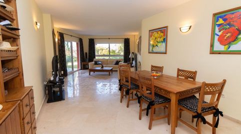 Foto 2 de Apartamento en venta en Romana Playa, Marbella