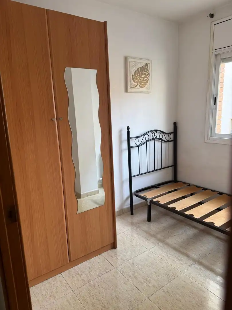 Dormitori de Pis en venda en Lleida amb Calefacció