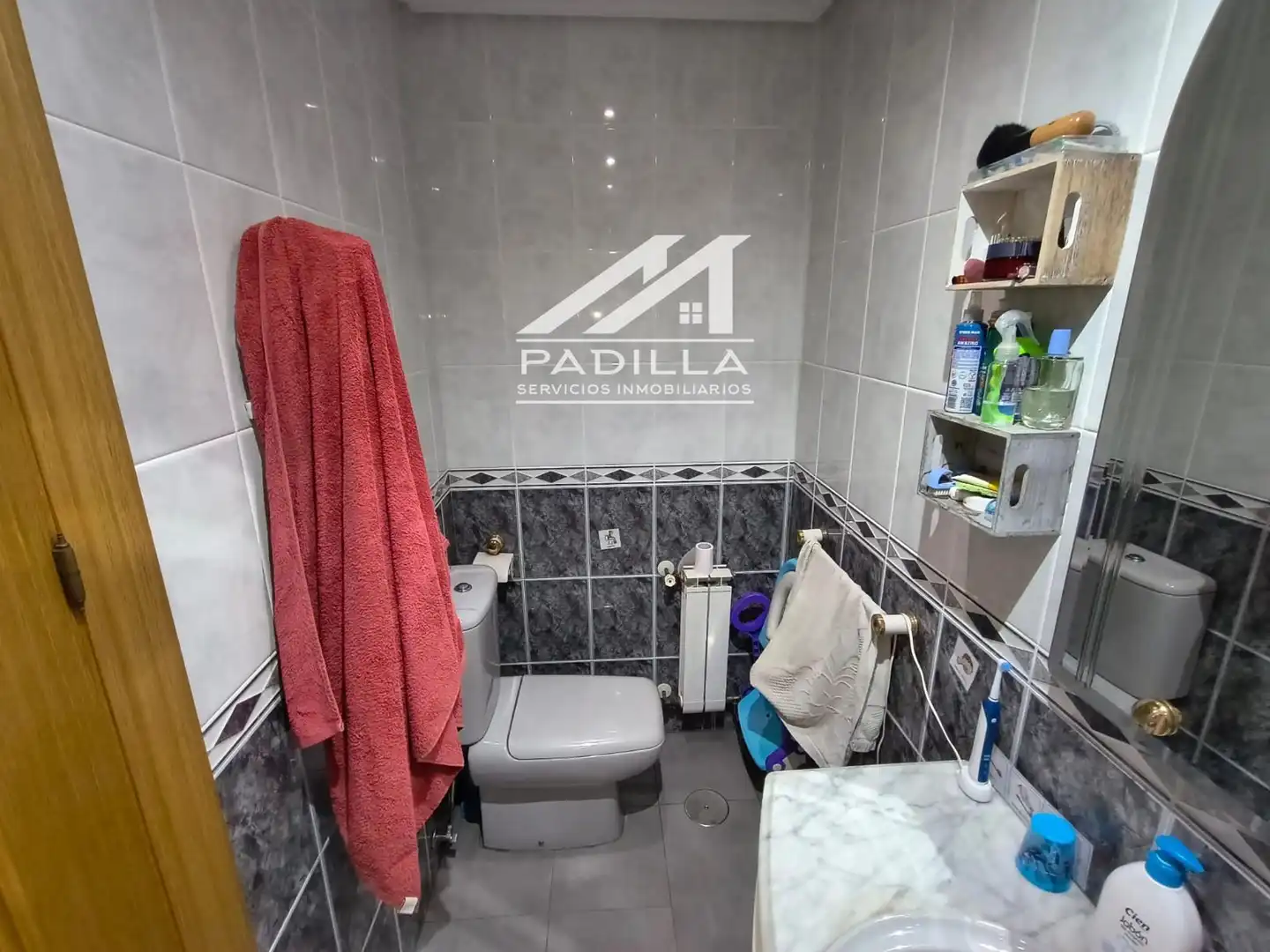 Baño de Piso en venta en Talavera de la Reina con Aire acondicionado, Calefacción y Terraza