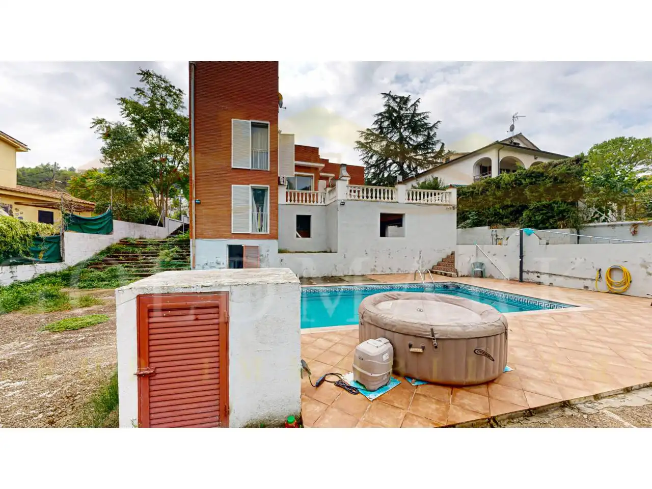 Piscina de Casa o xalet en venda en Corbera de Llobregat amb Aire condicionat, Calefacció i Jardí privat