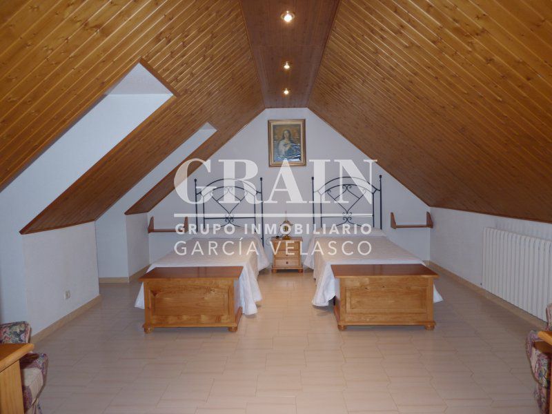 Casa o chalet en venta en  Albacete Capital con Calefacción, Jardín privado y Piscina