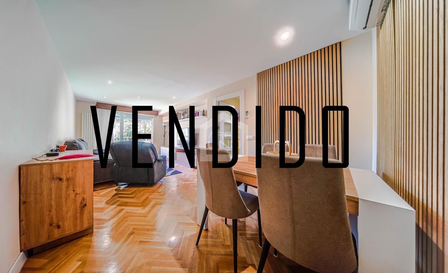Exterior view of Flat for sale in Alcorcón  with Air Conditioner, Heating and Parquet flooring