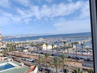 Vista exterior de Pis en venda en Fuengirola amb Terrassa