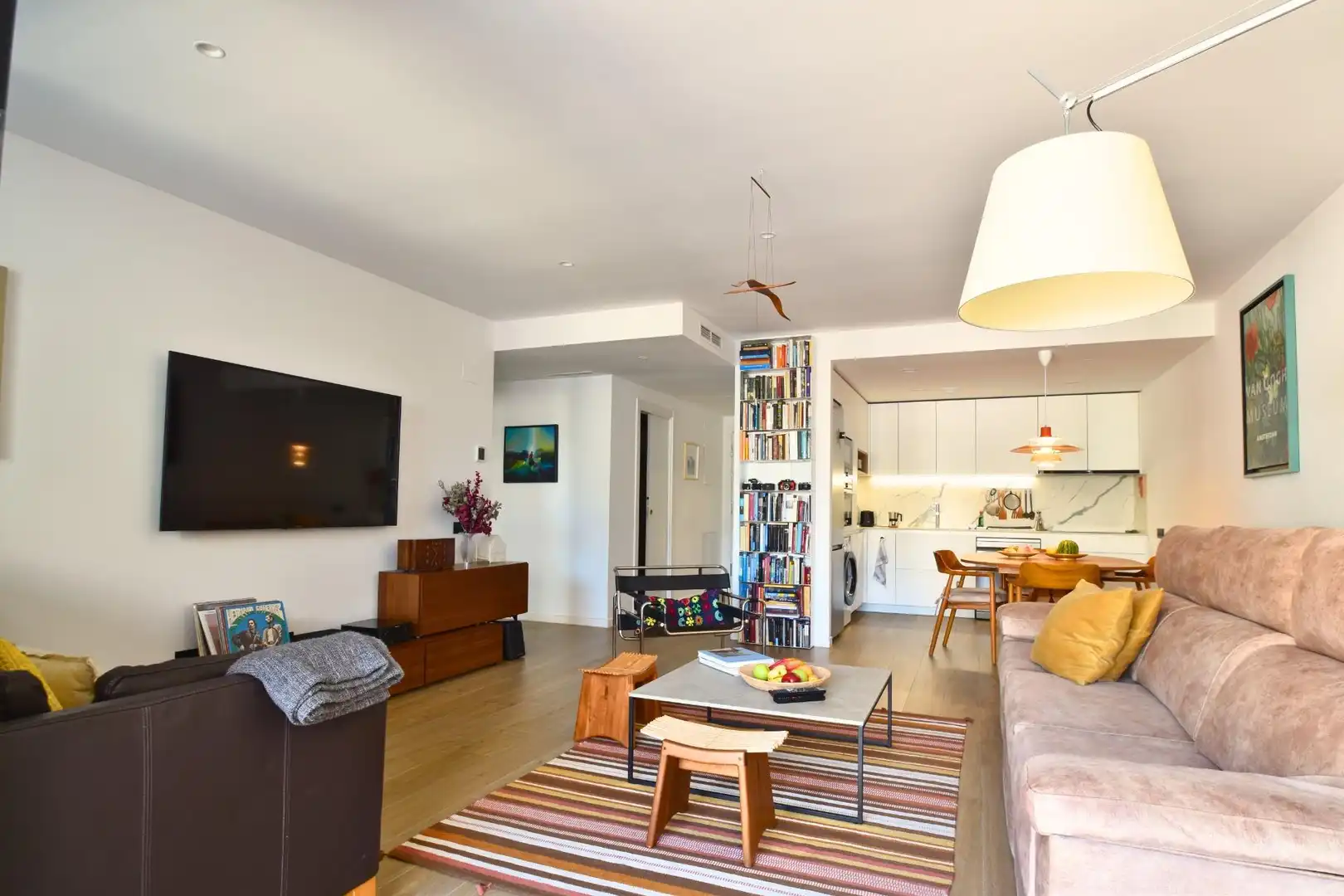Living room of Flat for sale in Vilanova i la Geltrú  with Air Conditioner, Heating and Terrace