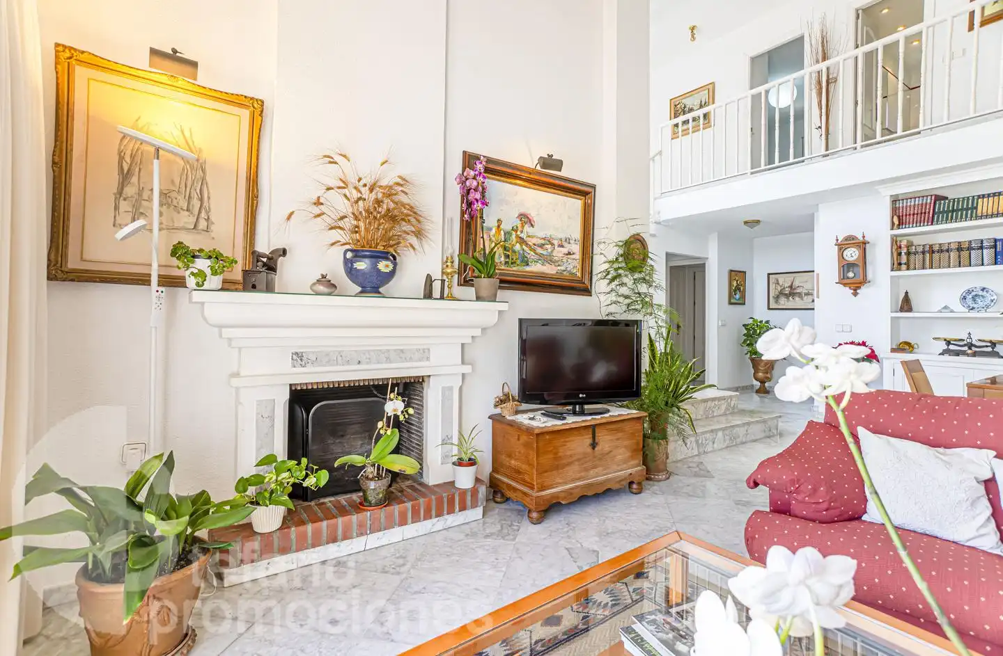 Living room of Detached homes for sale in Málaga  with Air Conditioner, Private garden and Terrace