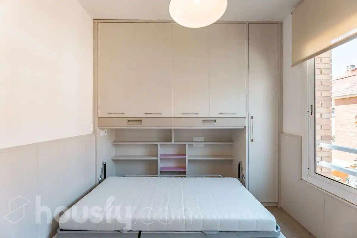 Schlafzimmer von Wohnung zum Verkauf in Castelldefels mit Klimaanlage, Heizung und Balkon