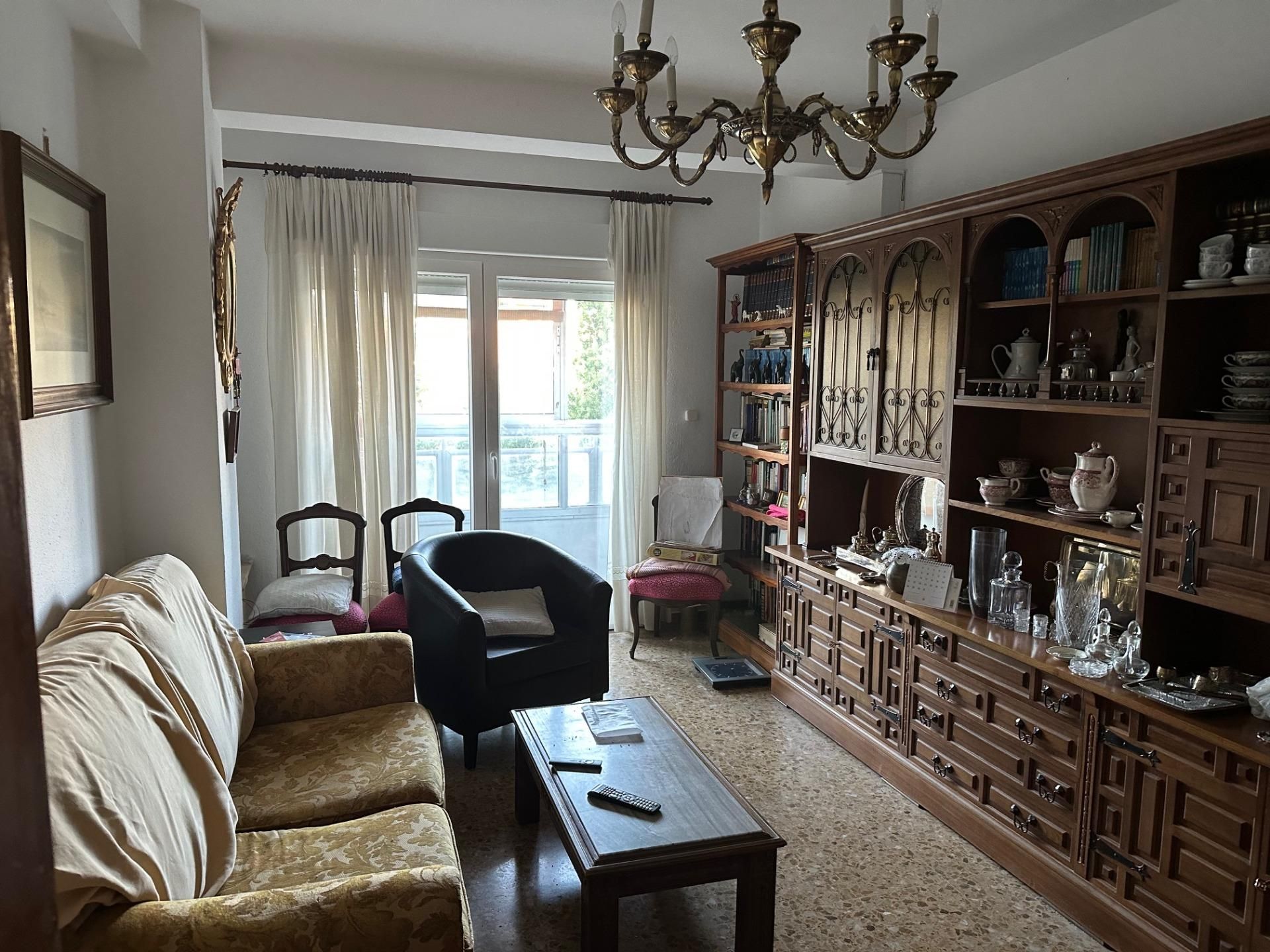 Living room of Flat for sale in Valladolid Capital  with Terrace