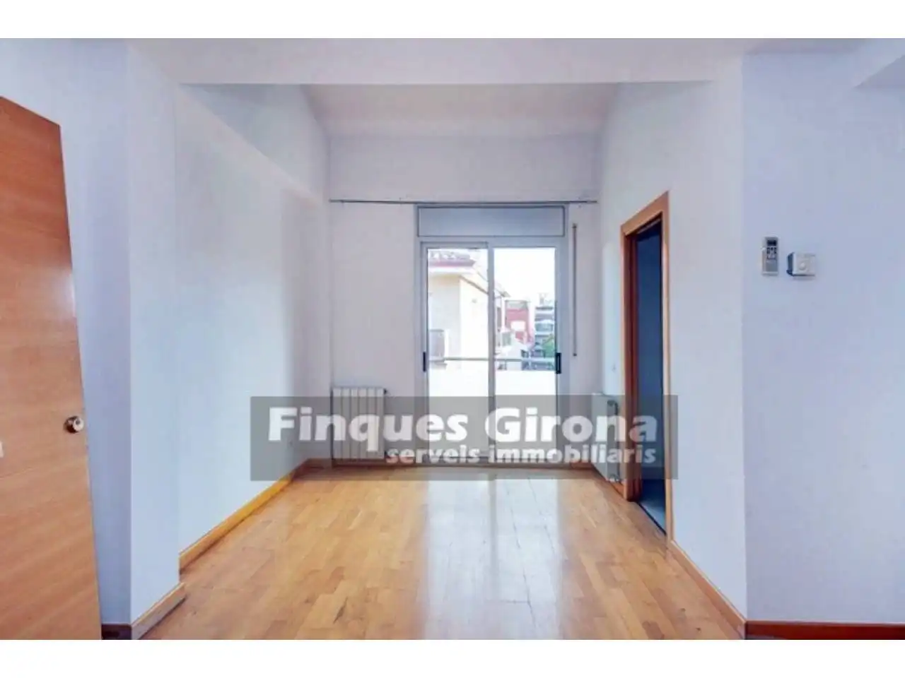 Piso en venta en Girona con Aire acondicionado, Calefacción y Parquet