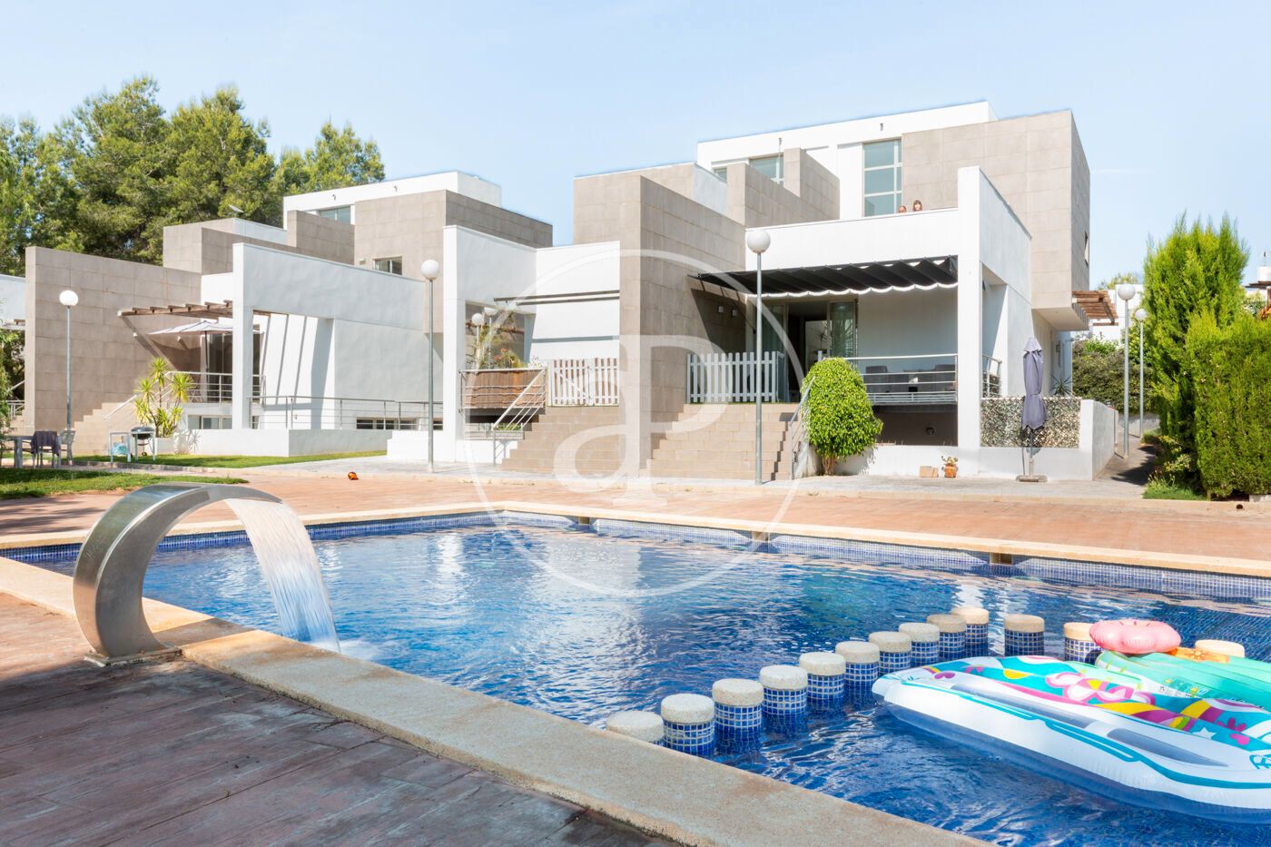 Exterior view of House or chalet to rent in Chiva  with Air Conditioner, Heating and Private garden