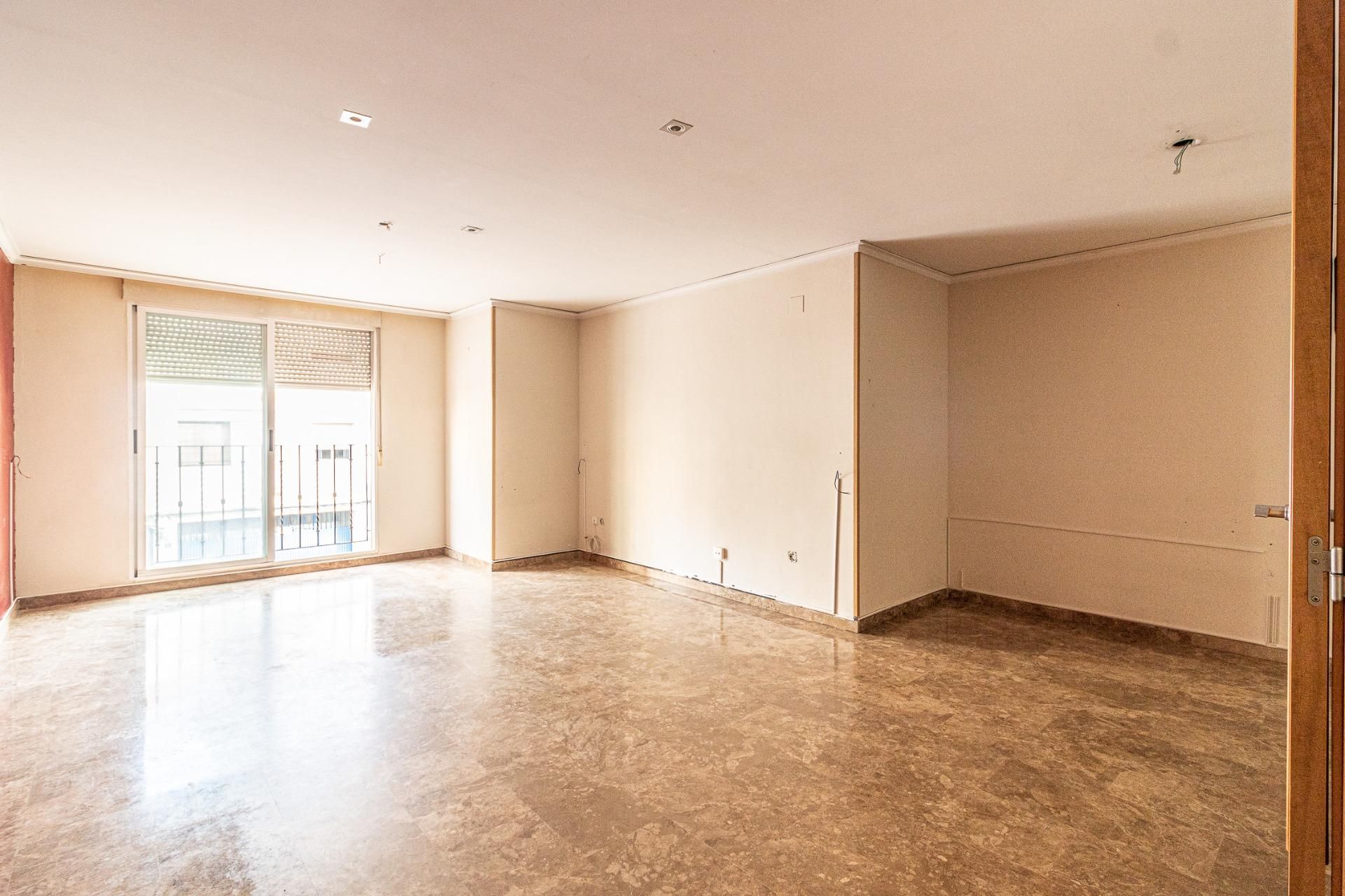 Sala de estar de Piso en venta en Carlet con Aire acondicionado, Trastero y Balcón