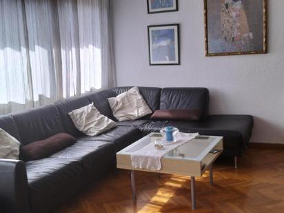 Living room of Flat for sale in L'Hospitalet de Llobregat